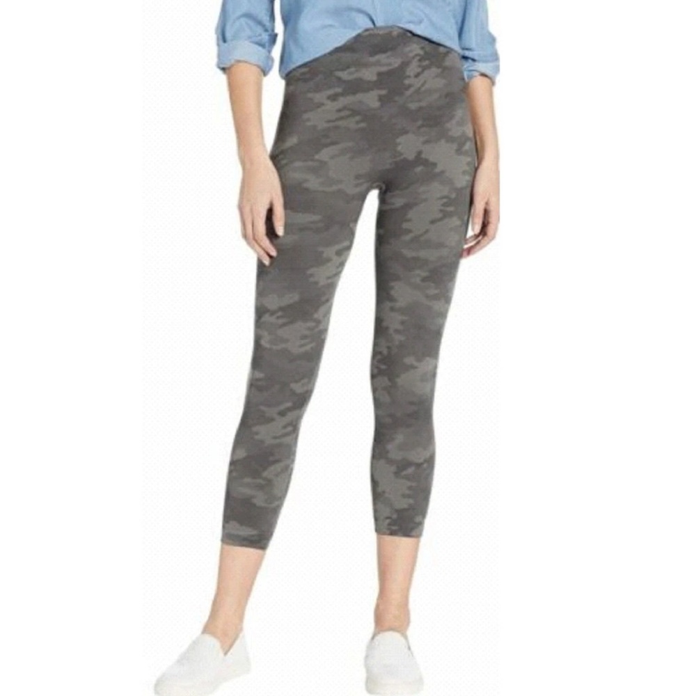 Spanx Women’s Cropped Lamn Leggings Sage Camo Size Medium NWT